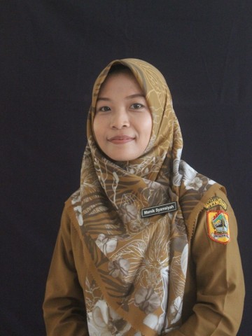 Mamik Syamsiyah, S.Pd